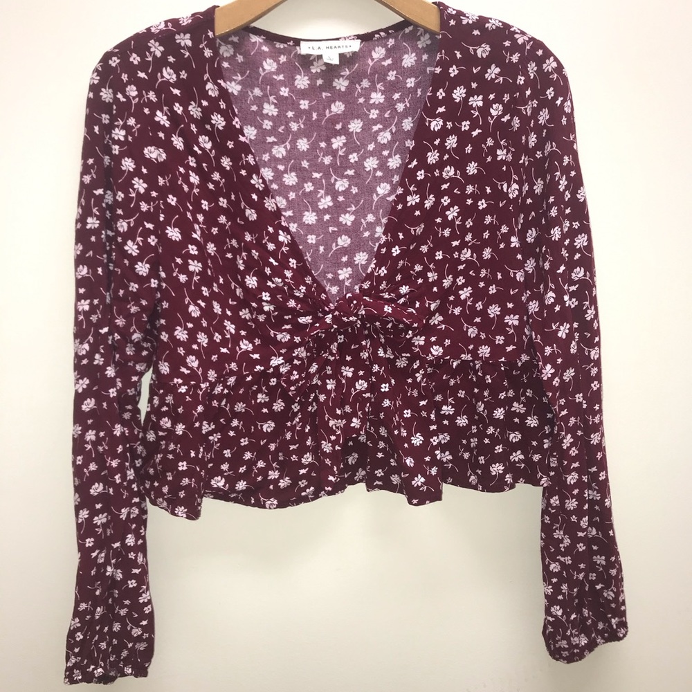🔥 L.A. Hearts Long Sleeve Ruffle Hem Top 🔥